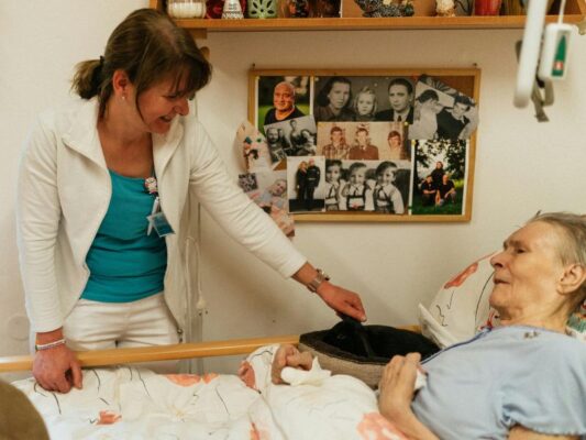 chăm sóc sau can thiệp tim mạch